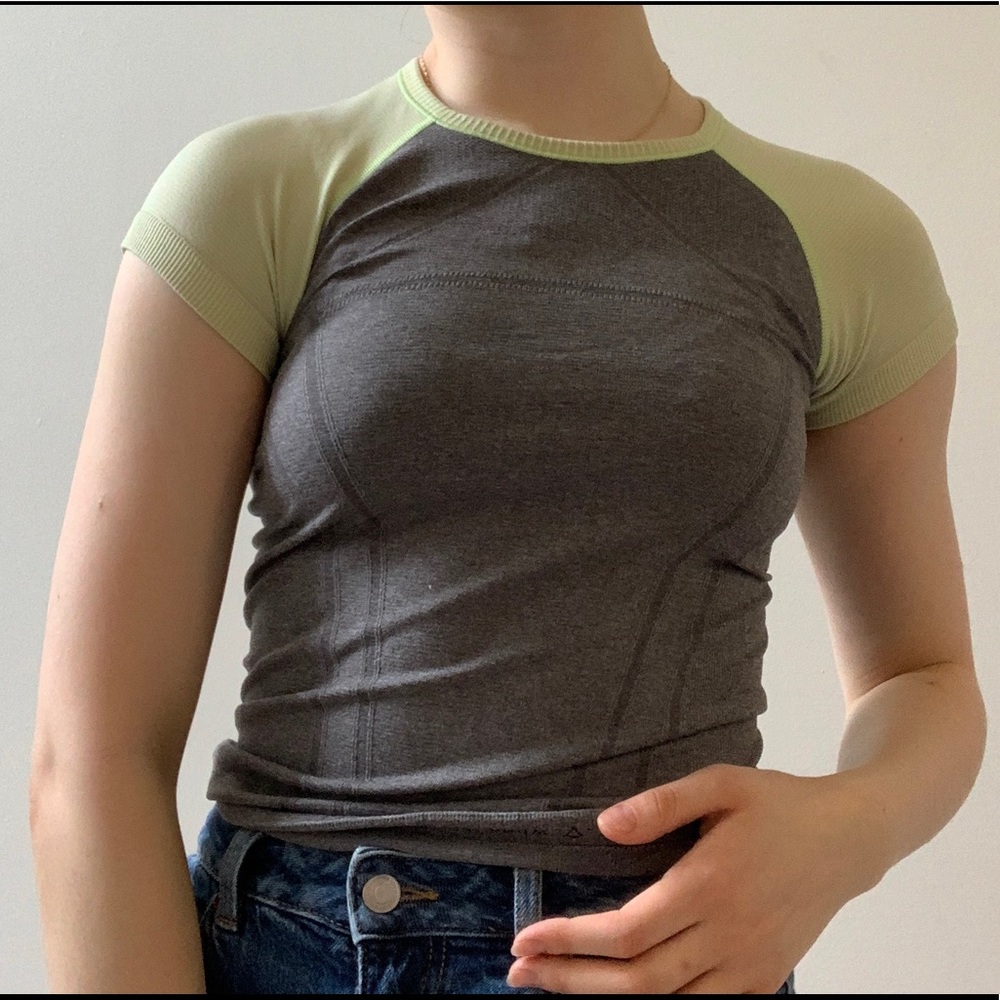 Green and Grey workout tee